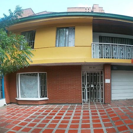 Le VI Hostal 메딜린 외부 사진