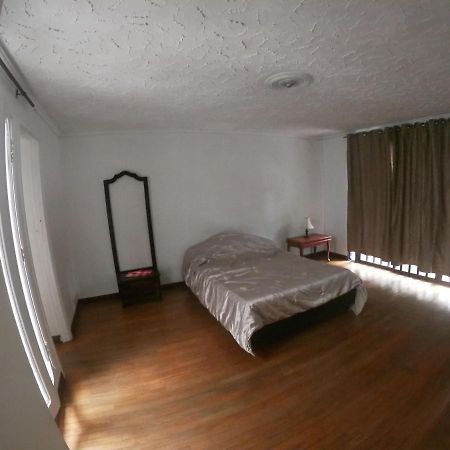 Le VI Hostal 메딜린 외부 사진