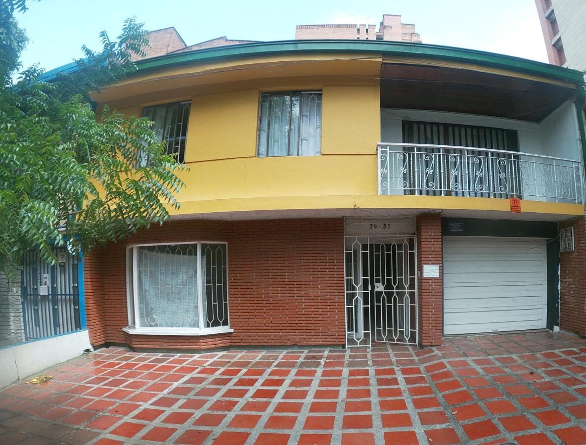 Le VI Hostal 메딜린 외부 사진
